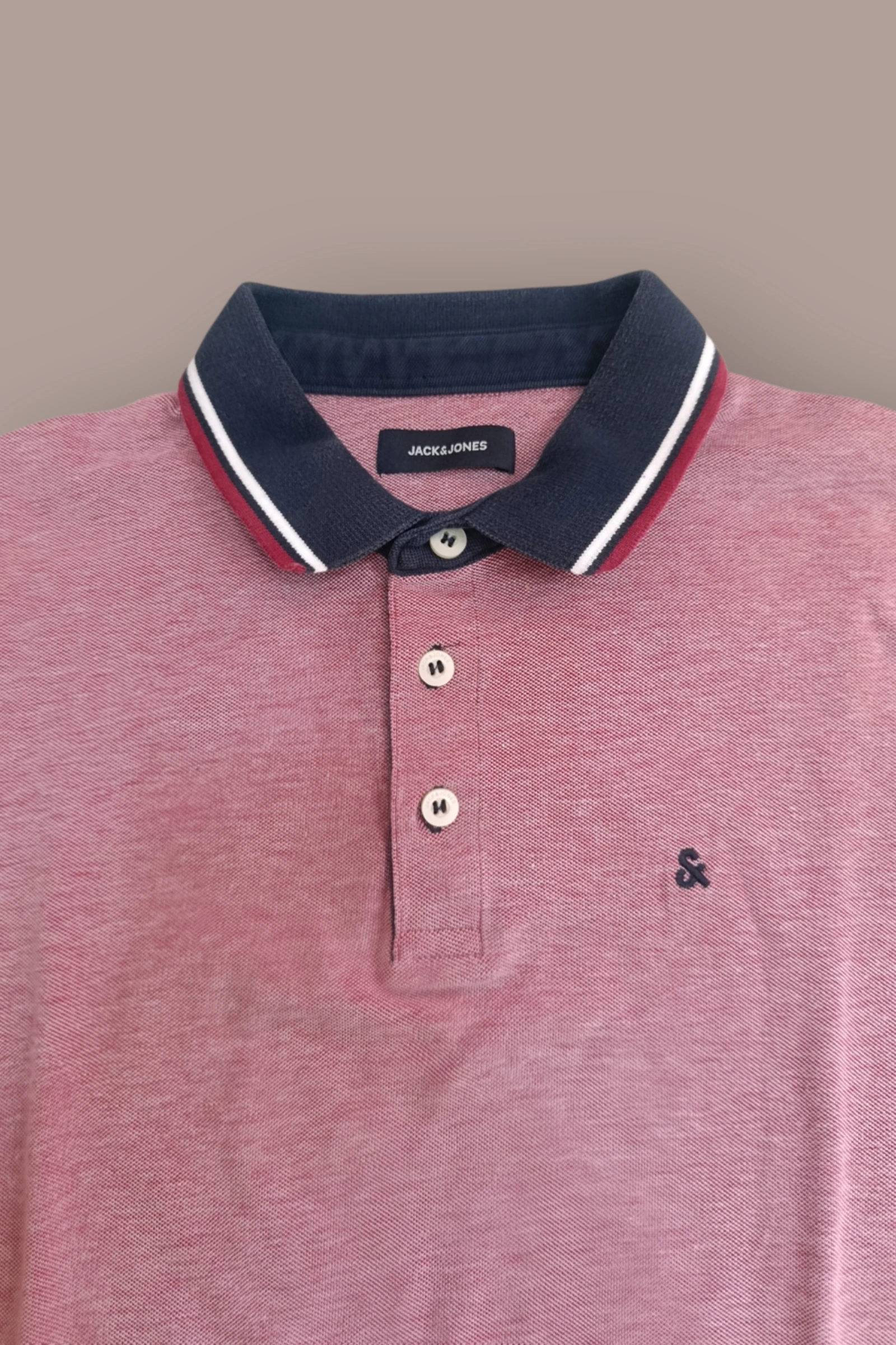 | Polo Jack & Jones Homem | Cor Rosa Jaspeado | Gola Contraste Azul Marinho | Manga Curta Casual | Tamanho M | – photo 4